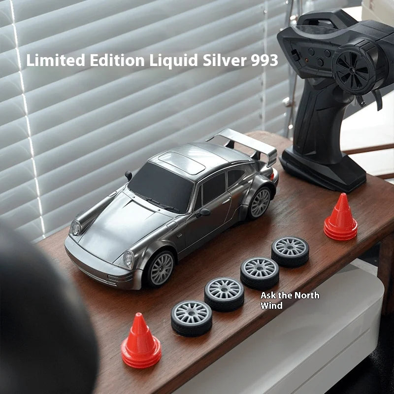RC Drift Car 20KM/H 4WD High-Speed 1:24 Racing Car with LED Lights Tires Road Barrier ABS Radio Remote Control Toy Car Kid Adlut
